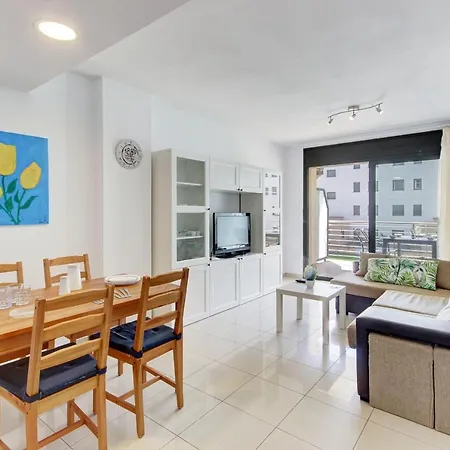 Mileni 2 2 1 1 - Barneda Premium Апартаменты