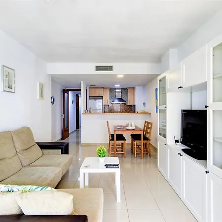 Appartement Mileni 2 2 1 1 - Barneda Premium Roses